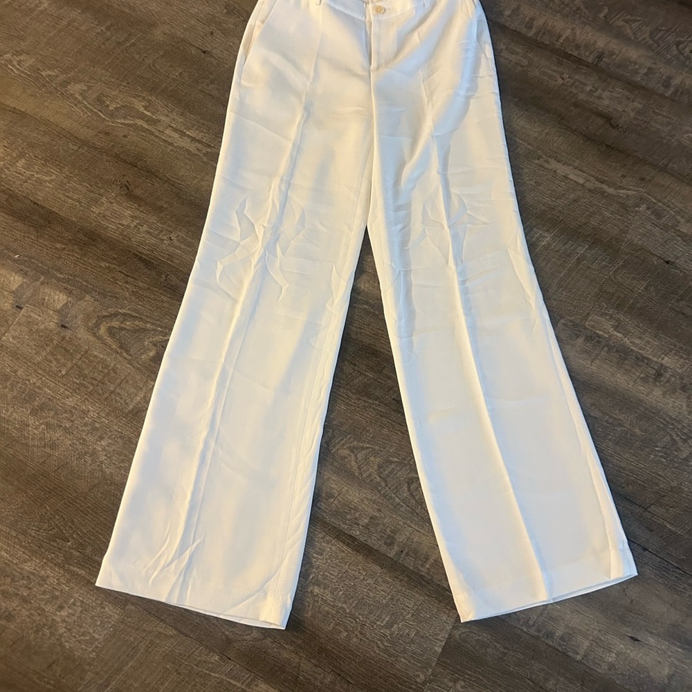 Ralph Lauren White Trouser Pants with Ivory Button